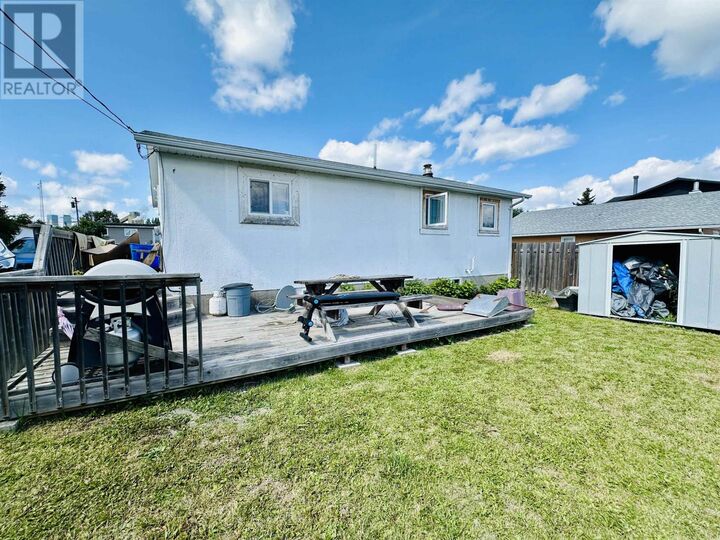 Property Photo: 120 Dickenson Rd ON P0V 1C0