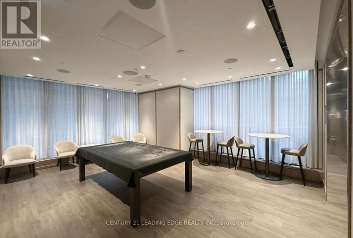 Property Photo:  125 Blue Jays Way 3303  ON M5V 0N5 