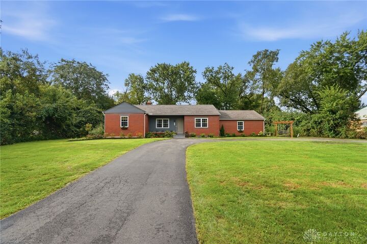 Property Photo:  679 Meadowview Drive  OH 45459 