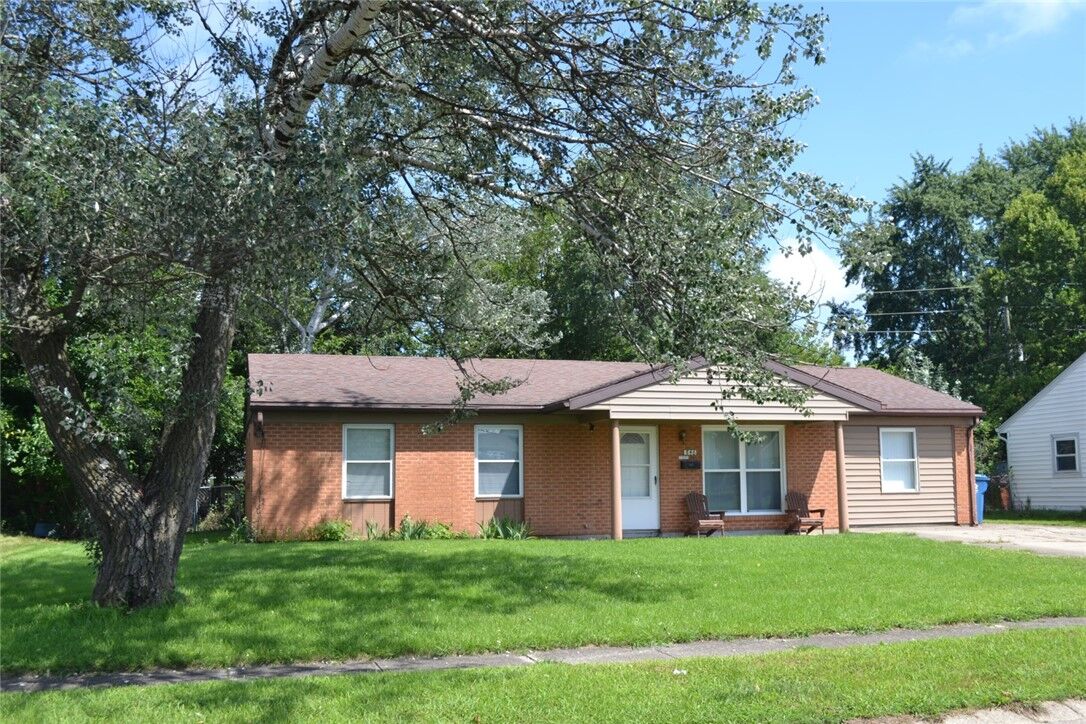 Property Photo:  846 Aspen Road  OH 45344 