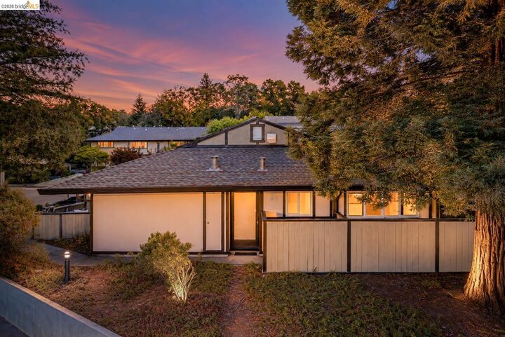 Property Photo:  1026 East Ave  CA 94559 