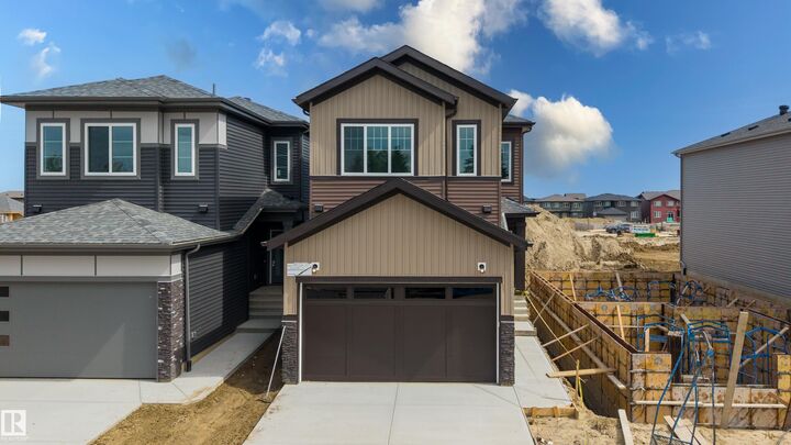 Property Photo:  1798 Crossbill Loop NW  AB T5S 0Y5 