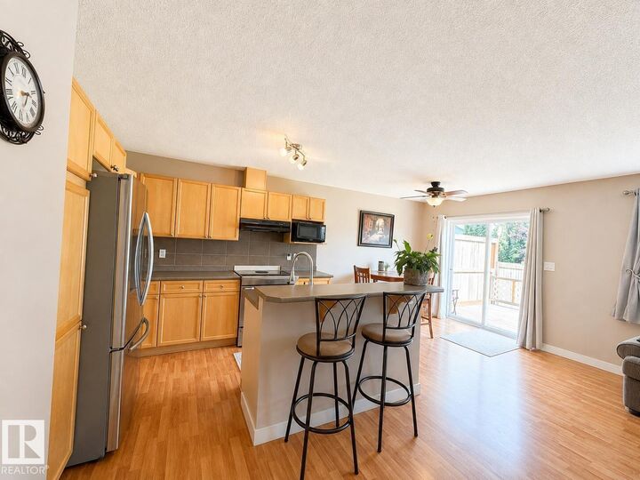 Property Photo:  21207 90 Ave NW  AB T5T 6Z1 