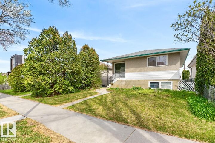 Property Photo:  8326 81 Avenue NW  AB T6C 0W2 