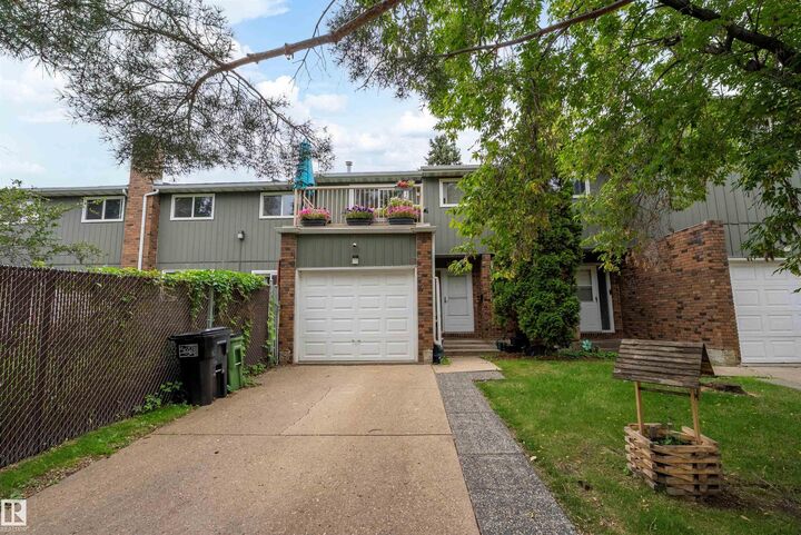 Property Photo: 3912 134 Avenue NW AB T5A 3J8