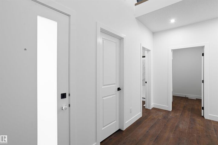 Property Photo:  104 21 Street SW  AB T6X 0B5 