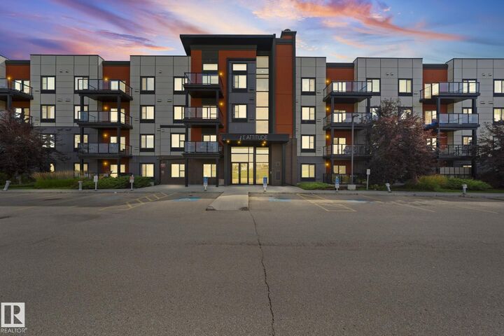 320 Ambleside Link SW 301 — photo 1