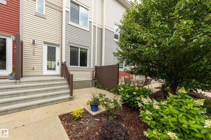 Property Photo:  804 Welsh Drive SW 39  AB T6X 1Y8 