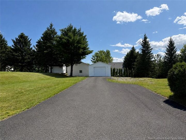 54 Le Paradis Street — photo 1