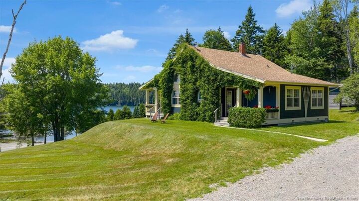 Property Photo: 242 Fiander Road NB E5B 3M6