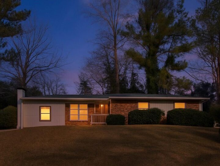 Property Photo: 70 Ruzelle Drive SW GA 30354