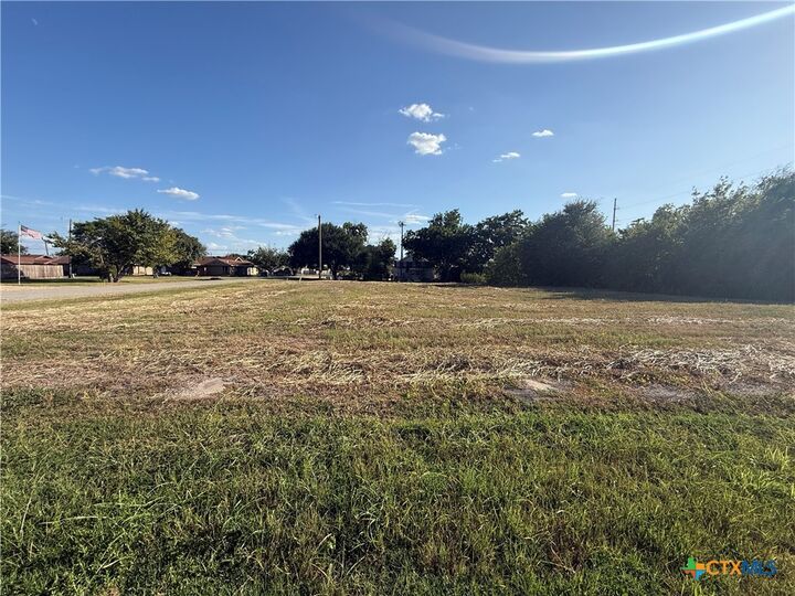 Property Photo: 311 E Clark Street TX 76511