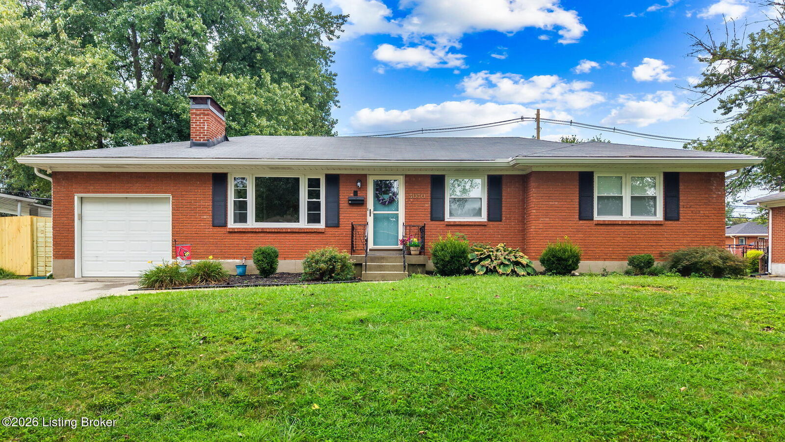 Property Photo:  3030 Kaye Lawn Dr  KY 40220 