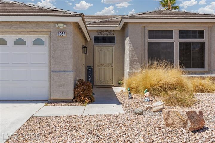 Property Photo: 2357 Bridle Wreath Lane NV 89156