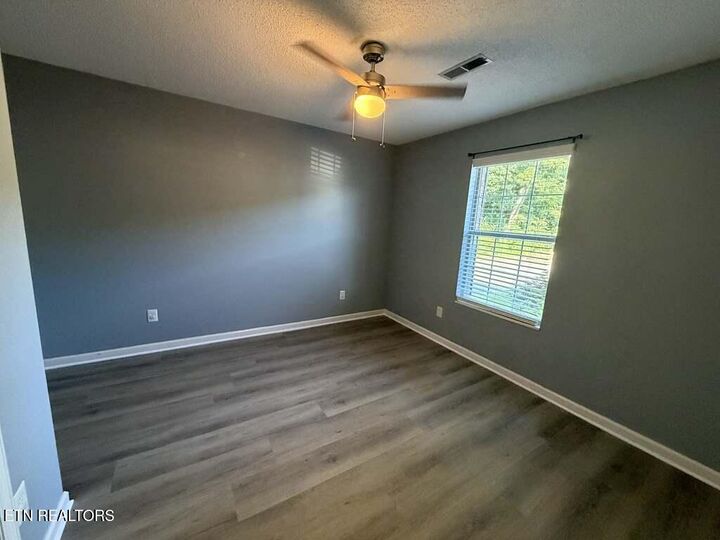 Property Photo: 1901 Barbridge Way TN 37849