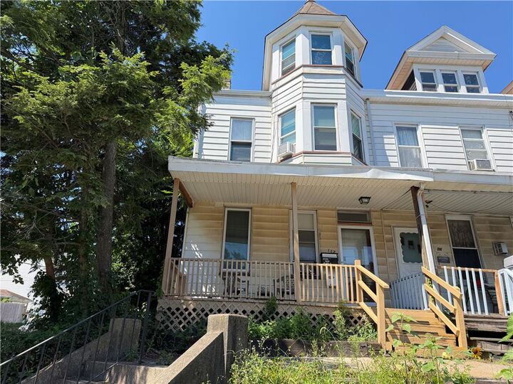 Property Photo: 112 13th Street PA 18042