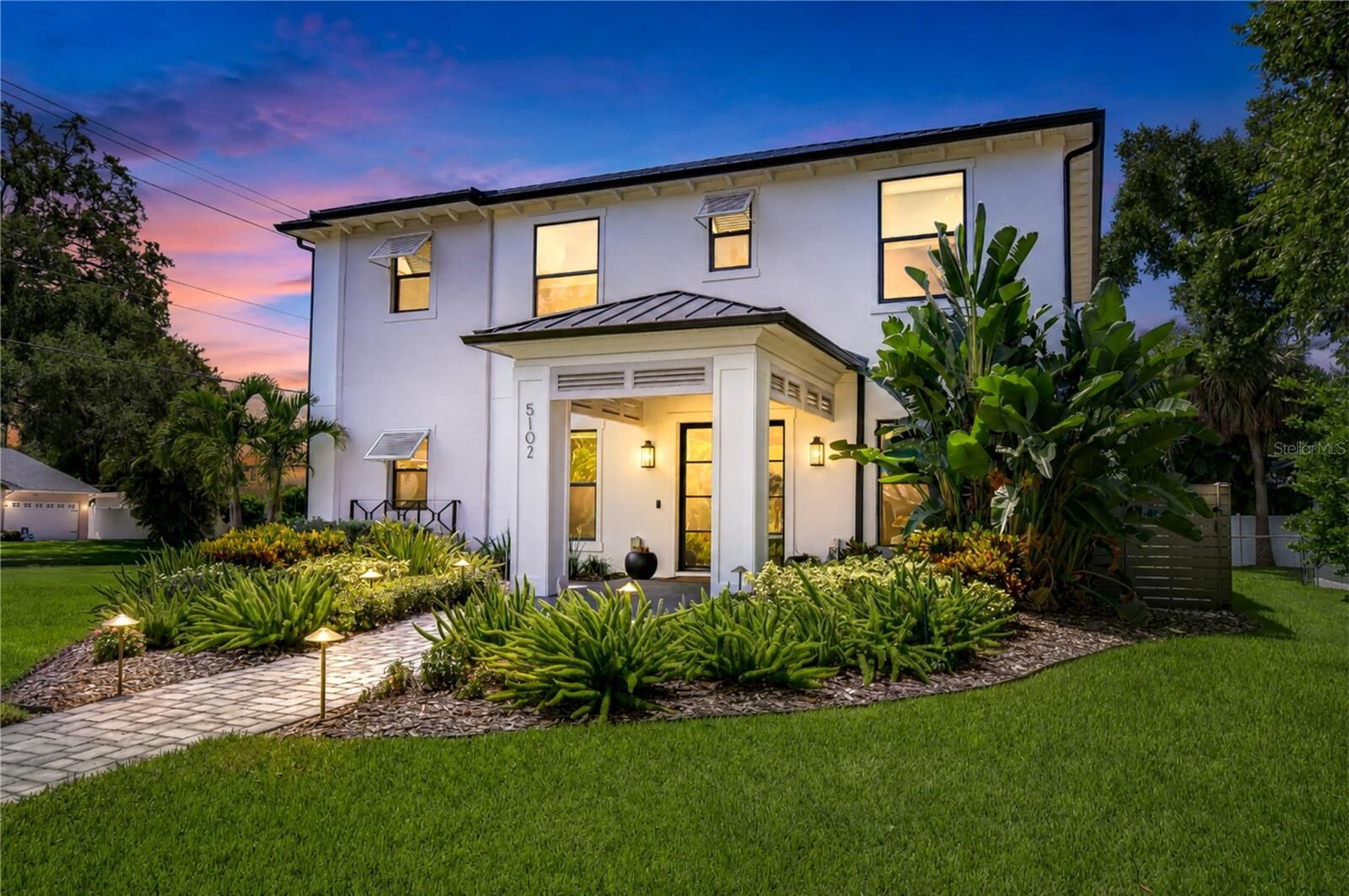 Property Photo: 5102 W Cleveland Street FL 33609