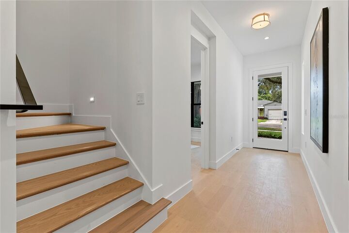 Property Photo:  2931 Helen Avenue  FL 32804 