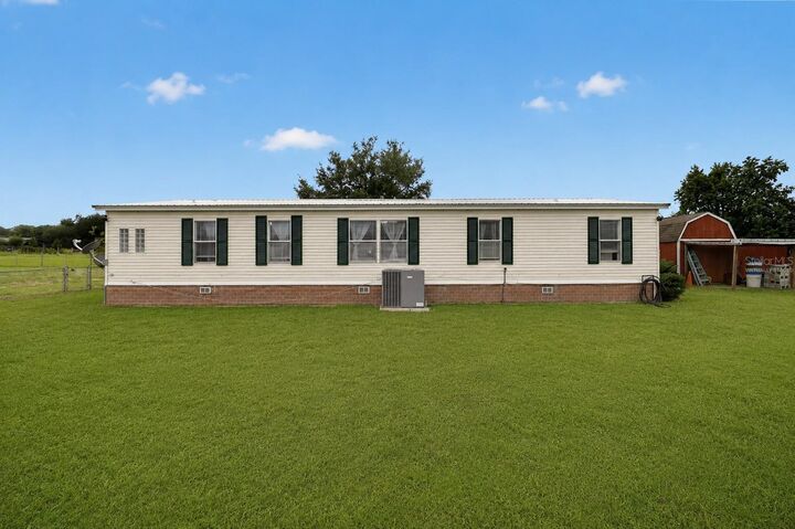 Property Photo: 15355 SE 113th Street Road FL 32179