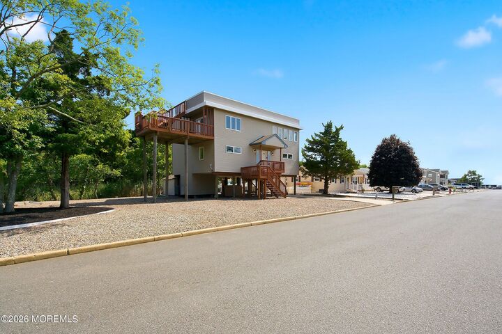 Property Photo:  369 Tuscarora Avenue  NJ 08758 
