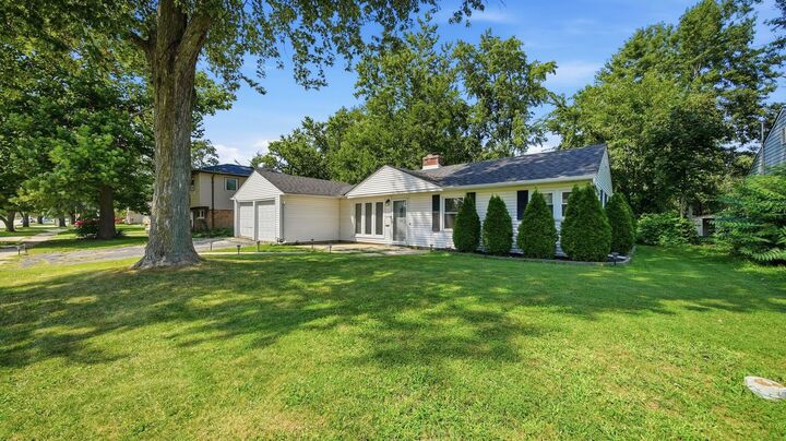 Property Photo:  340 Indianwood Boulevard  IL 60466 
