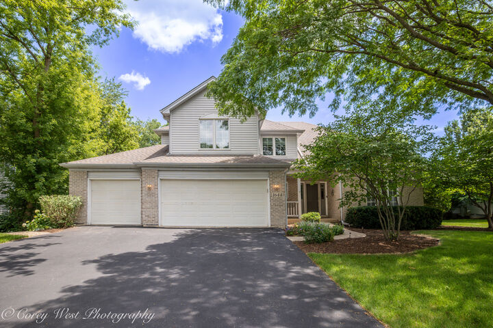Property Photo:  1644 Derby Drive  IL 60510 