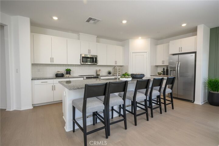 Property Photo: 315 Grand Sky Road CA 92570