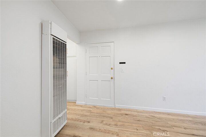 Property Photo:  660 S Glassell Street 54  CA 92866 