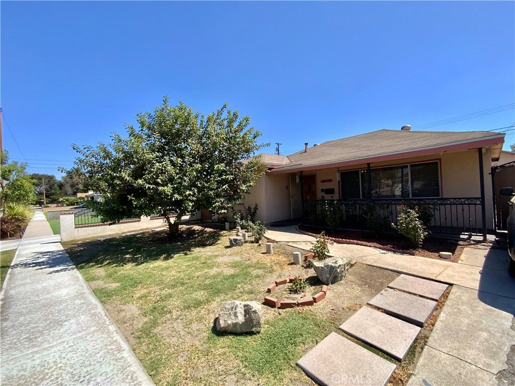 Property Photo:  10826 Maidstone  CA 90670 