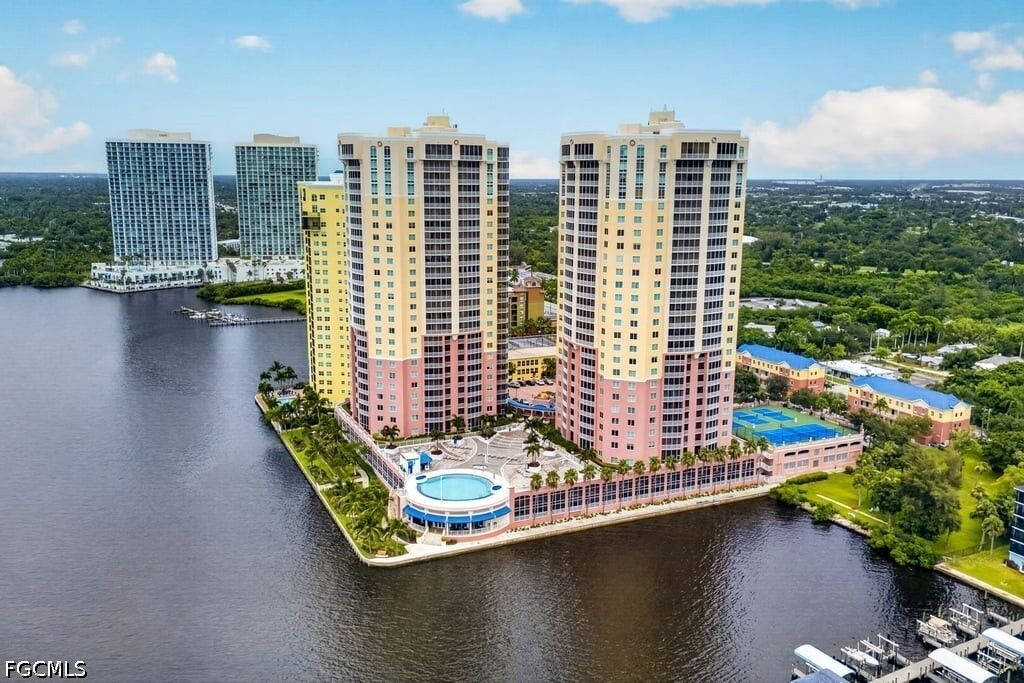 Property Photo:  2743 1st Street 2503  FL 33916 