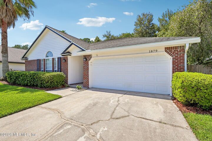 Property Photo:  1879 Harbor Island Drive  FL 32003 