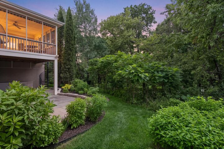 Property Photo:  1329 Waterford Drive  MN 55422 