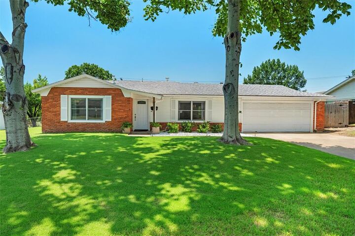 Property Photo:  8037 Pinewood Drive  TX 76116 