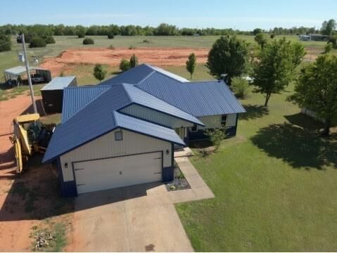Property Photo: 15676 212th Street OK 73080