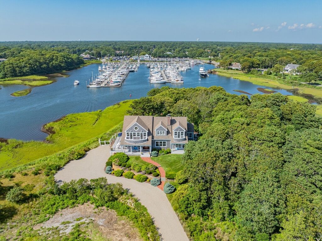 Property Photo:  18 Saquatucket Point  MA 02646 