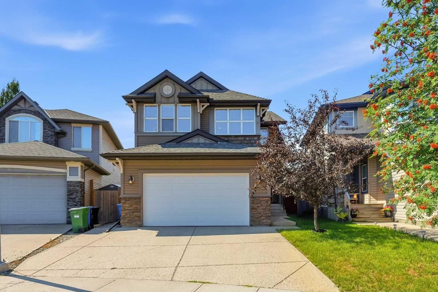 Property Photo:  274 Autumn Circle SE  AB T3M 0J8 