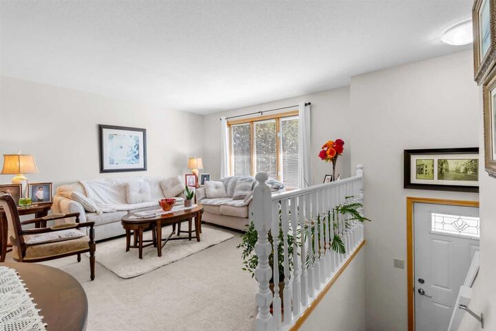 Property Photo:  2100 25 Avenue  AB T0M 0K0 