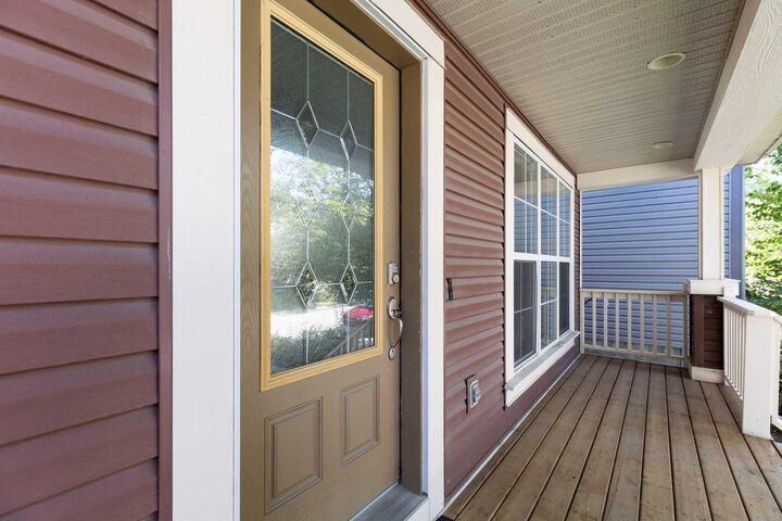 Property Photo: 17 Auburn Bay View SE AB T3M 0C8