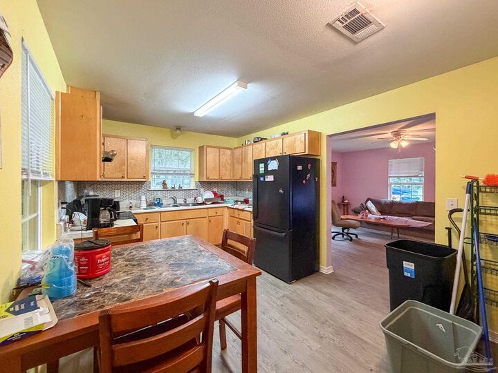 Property Photo: 9087 John Hamm Rd FL 32583
