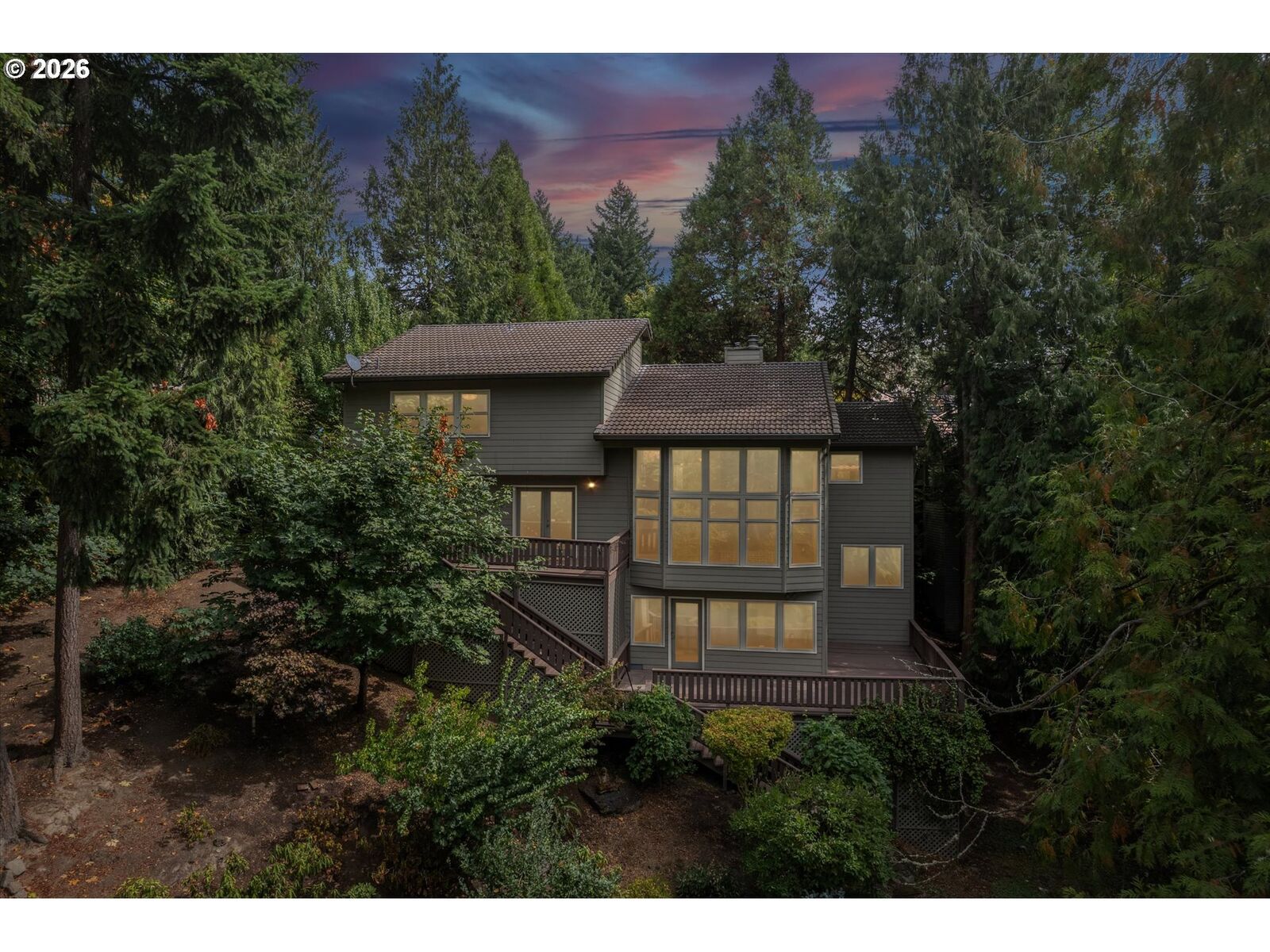 Property Photo: 1593 NW Jennifer Pl OR 97229