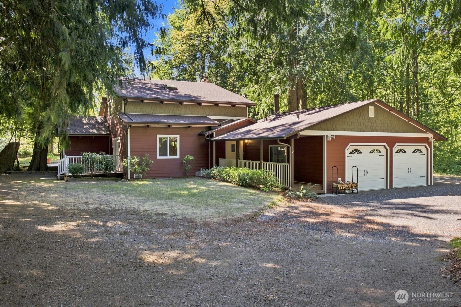Property Photo: 14414 440th Avenue SE WA 98045