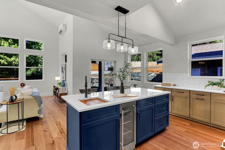 Property Photo:  5921  164th Street SW  WA 98037 