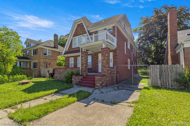 Property Photo:  14861 Saint Marys Street  MI 48227 