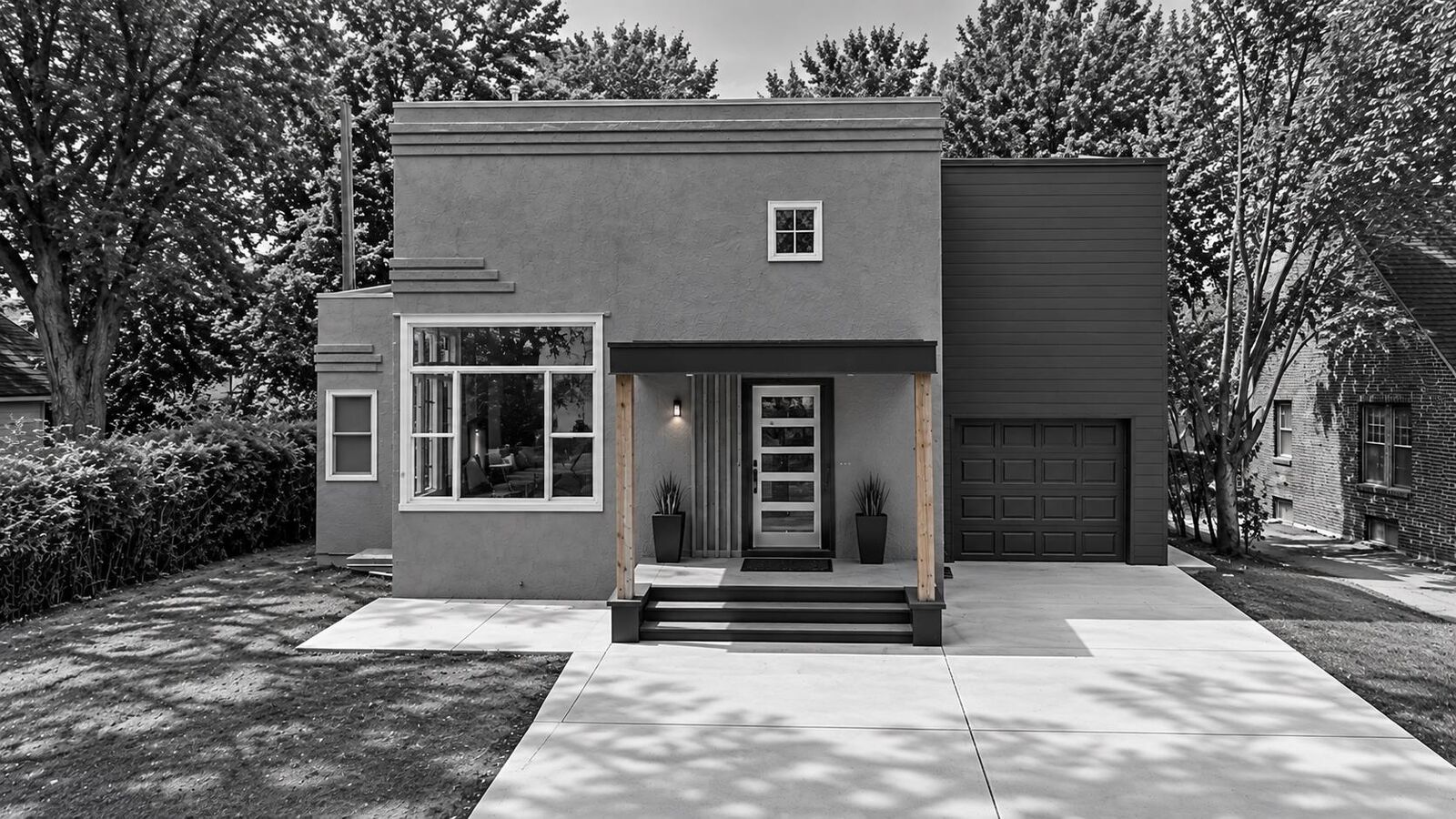 Property Photo:  617 N Bluff  KS 67208 