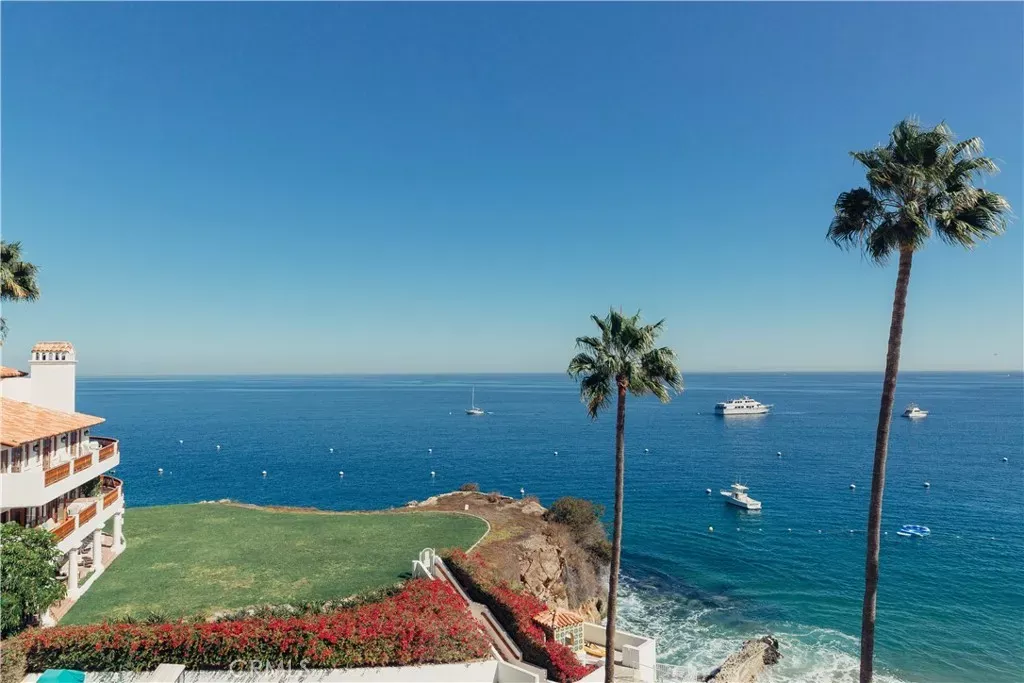Property Photo:  91 Playa Azul  CA 90704 