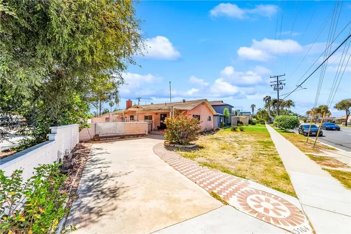Property Photo:  13704 Clark  CA 90706 