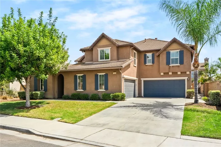 Property Photo:  7908 Saddletree Court  CA 92880 
