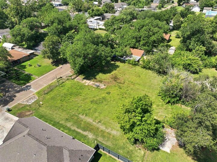 Property Photo:  0 15th Street  LA 70601 