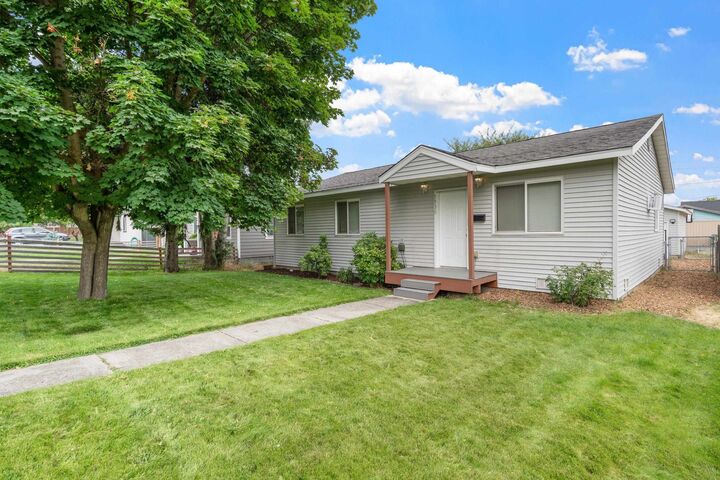 Property Photo: 5930 N. Normandie St WA 99205