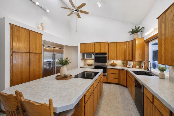 Property Photo:  5418 S Wallbridge Rd  WA 99006 